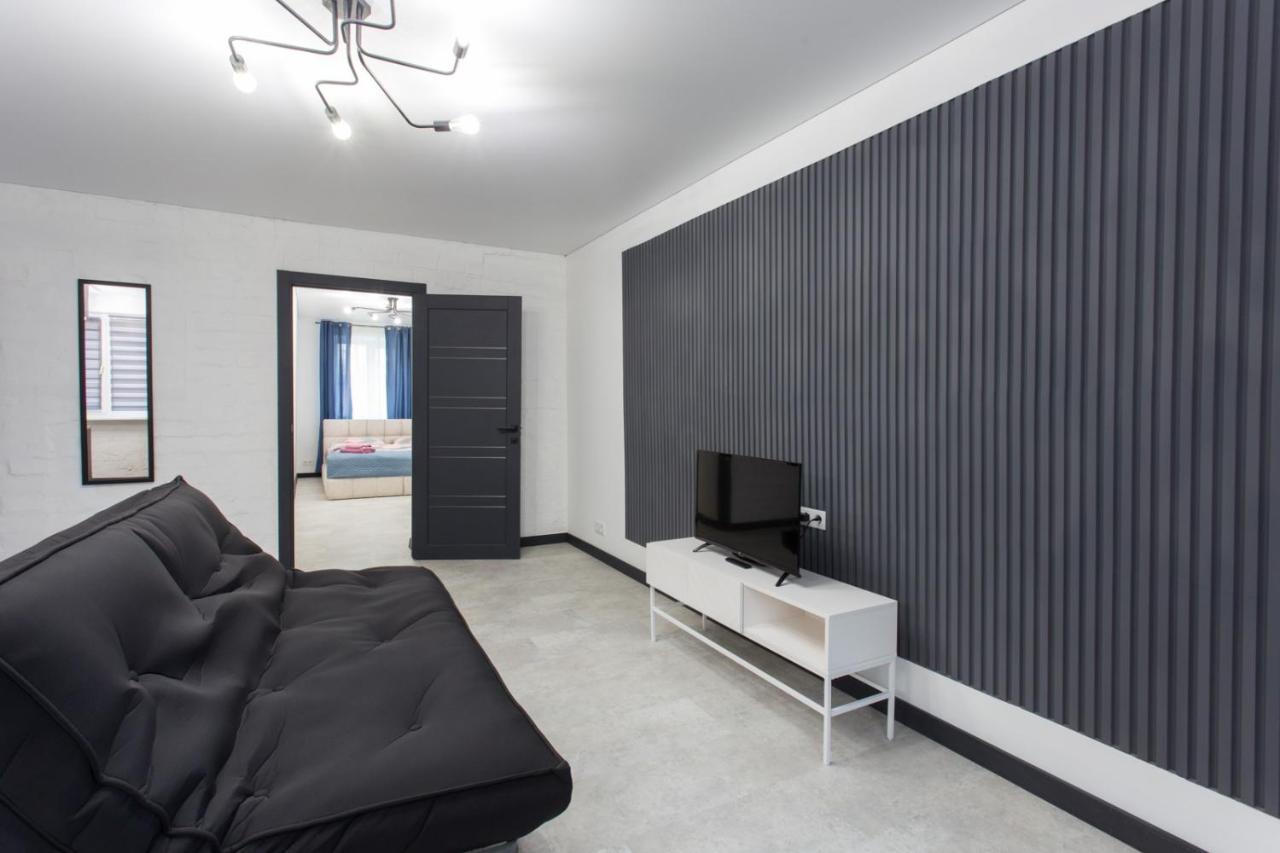 Covent - Garden - Kharkiv Apartment ภายนอก รูปภาพ