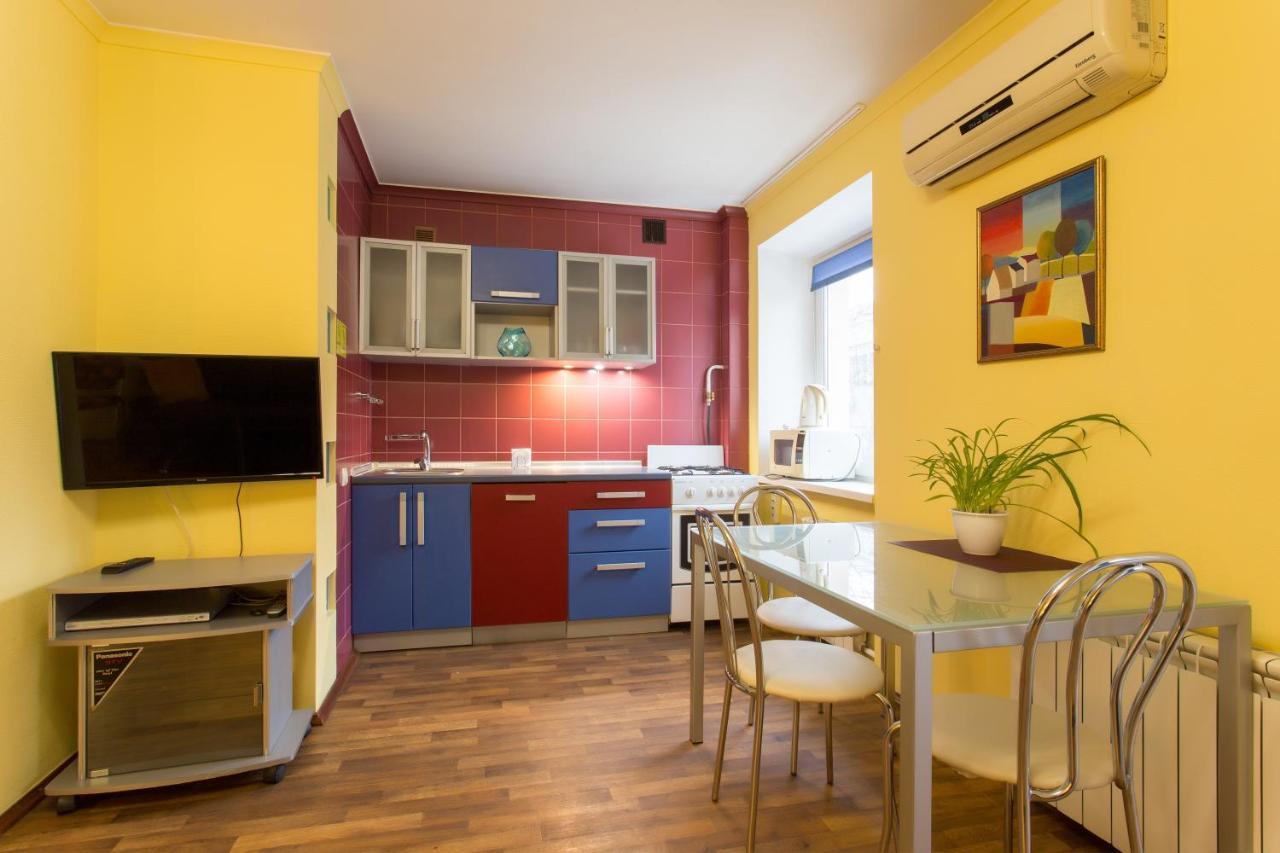 Covent - Garden - Kharkiv Apartment ภายนอก รูปภาพ