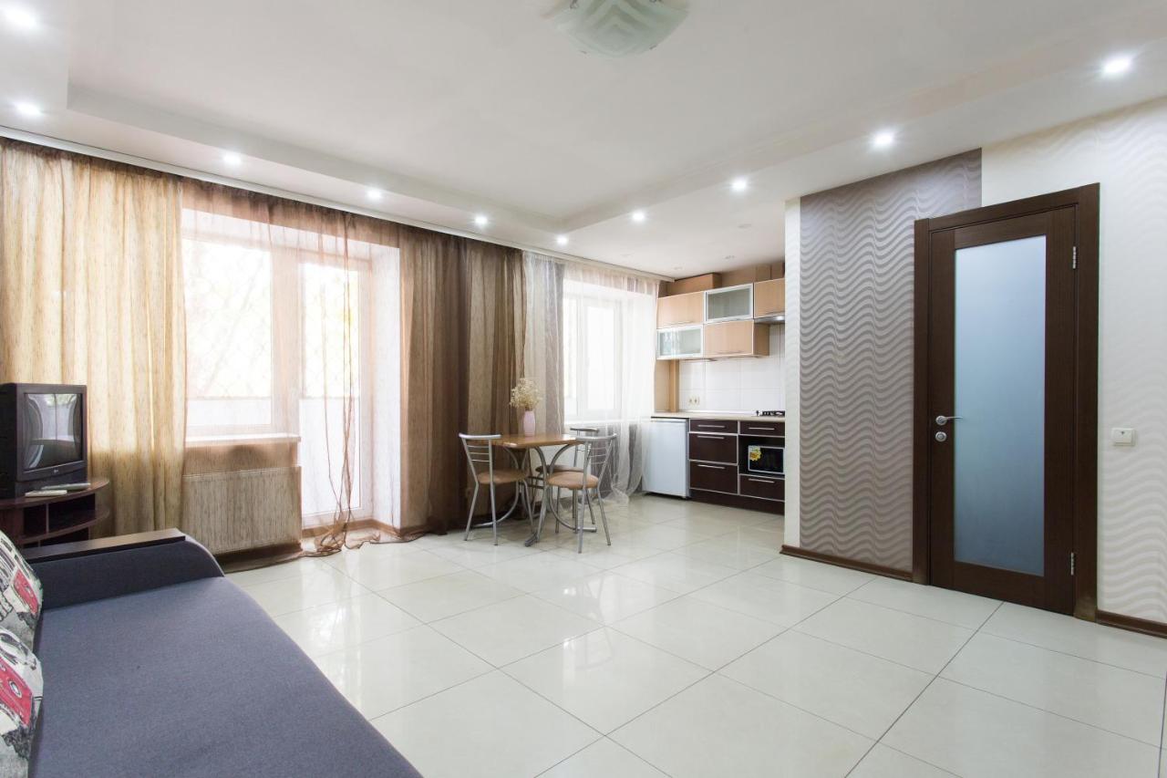 Covent - Garden - Kharkiv Apartment ภายนอก รูปภาพ