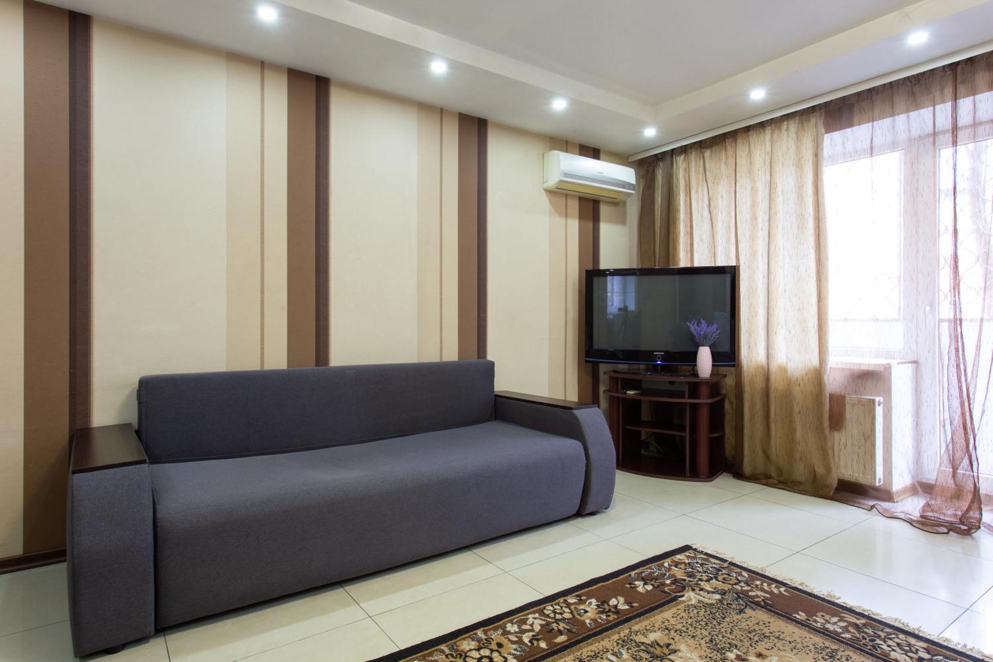 Covent - Garden - Kharkiv Apartment ภายนอก รูปภาพ